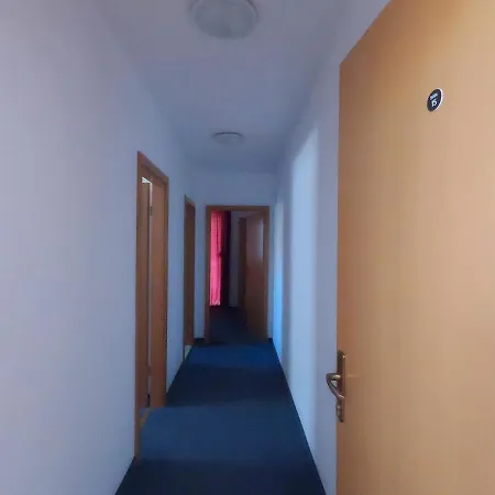 Angeli فندق فوديس